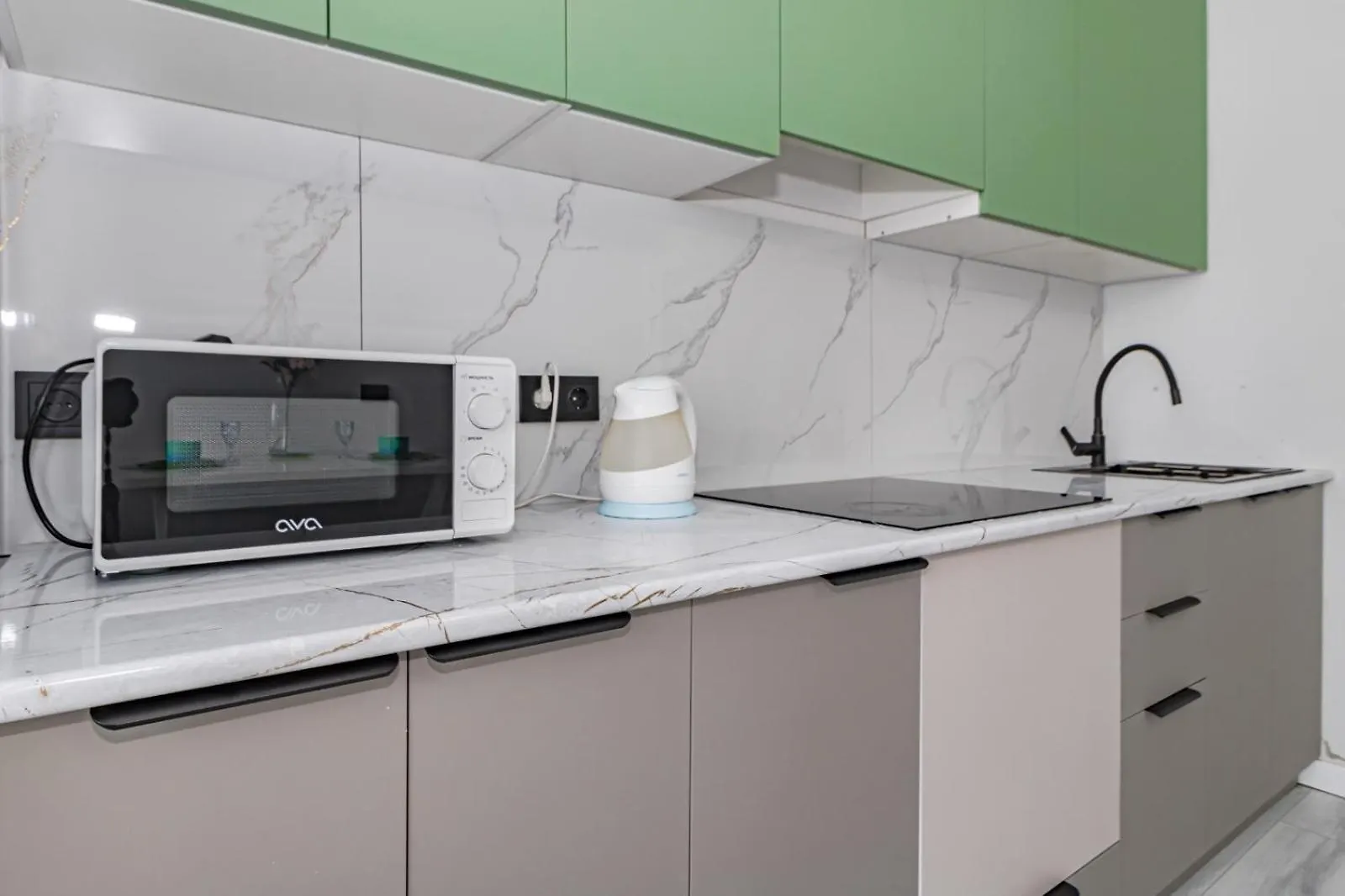 Бирюзовая Красотка Nur-Sultan  Apartment